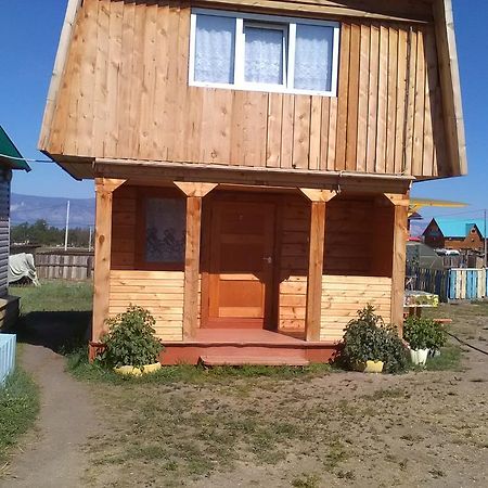 Guest House On Ulitsa Baikalskaia 81 Хужир Екстериор снимка